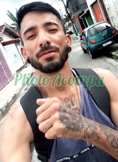 Nando, garoto de programa em Taubaté