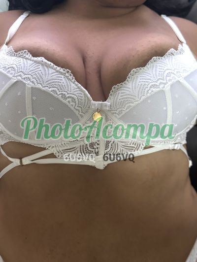 Júlia, garota de programa em São Paulo