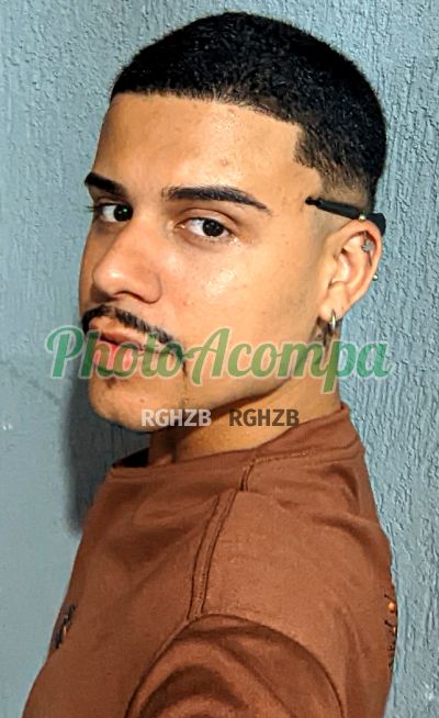 Guylherme (21) 97730-8092, garoto de programa em Mesquita