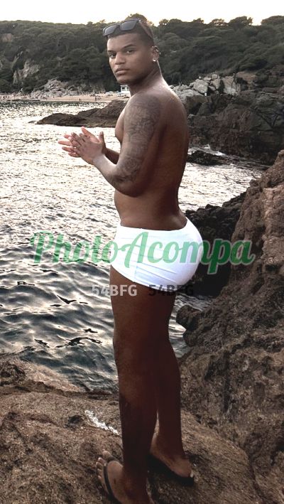 Morenoh (21) 97662-4032, garoto de programa no Rio de Janeiro