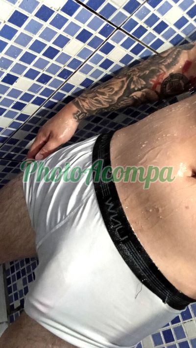 Arrascaeta (13) 99755-2960, garoto de programa no Guarujá