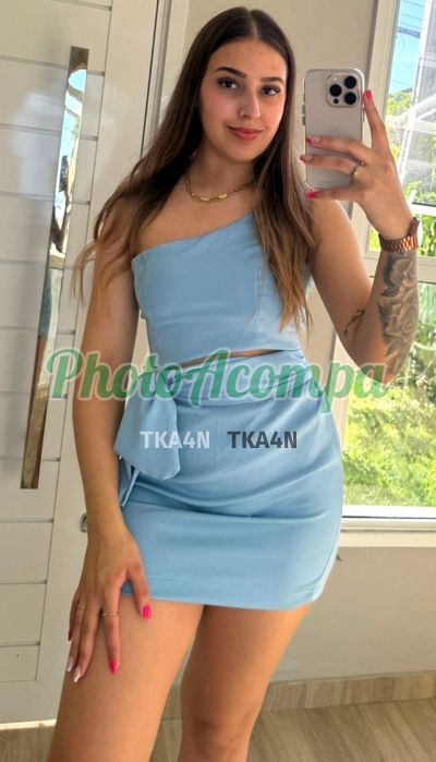 Mel Private, mulher que faz videochamadas e sexting