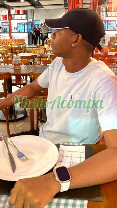 Santo, garoto de programa em Ondina (Salvador)