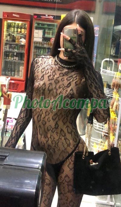 Mirela, transex na Zona Leste (SP)