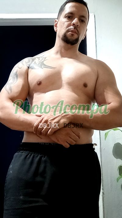 Alpha, garoto de programa no Centro (SP)