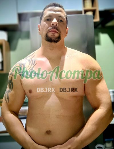 Alpha, garoto de programa no Centro (SP)