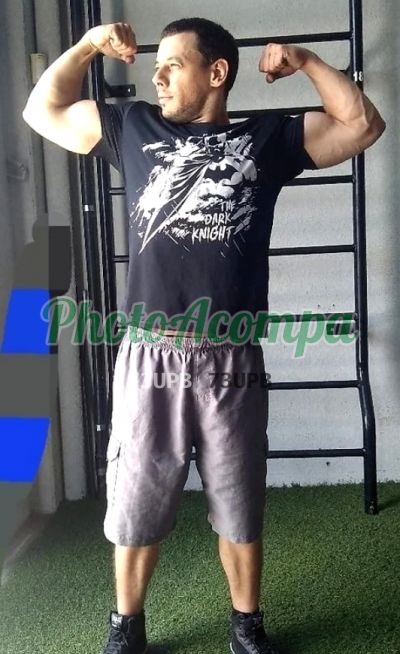 Johnny, garoto de programa em Pinhais