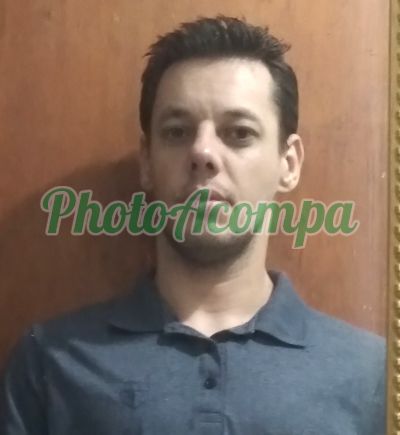 Johnny, garoto de programa em Pinhais