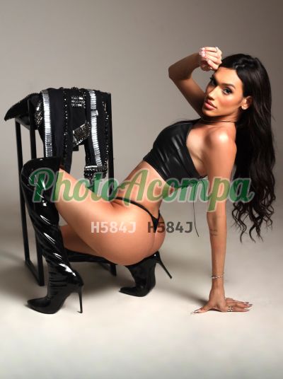 Nicoly Amorim, travesti em São Paulo