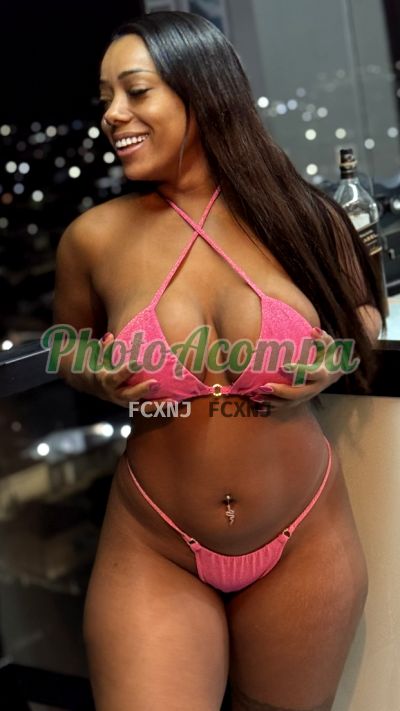 Mariana (13) 99657-1880, escort no Guarujá