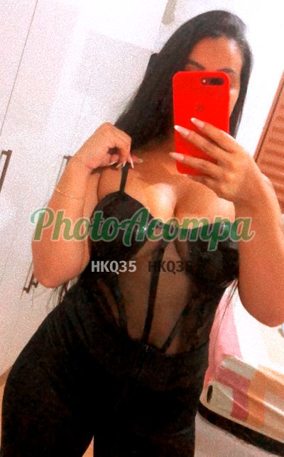 Júlia, escort em Itaúna
