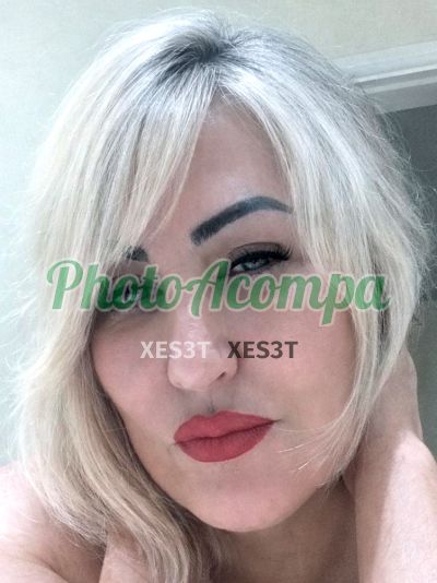 Val, garota de programa em Praia Grande