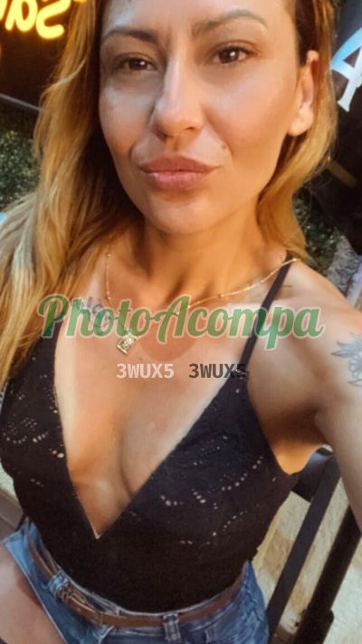 Juliana Linhares, acompanhante em Contagem