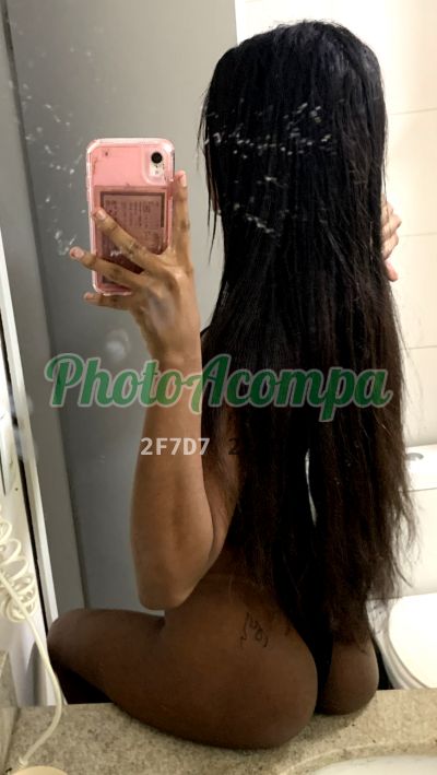 India, trans em Bonsucesso (RJ)