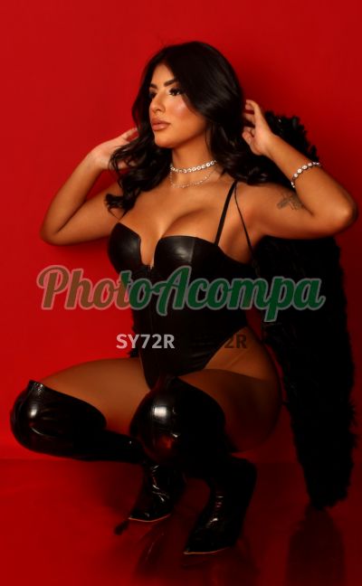 Mikaela (11) 94709-6998, acompanhante em Copacabana (RJ)