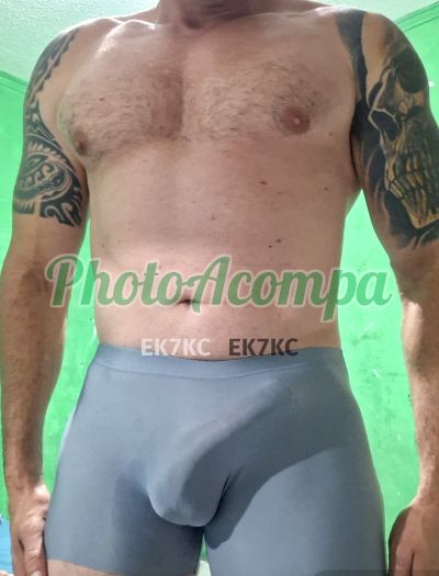 Roberto, garoto de programa em São Paulo