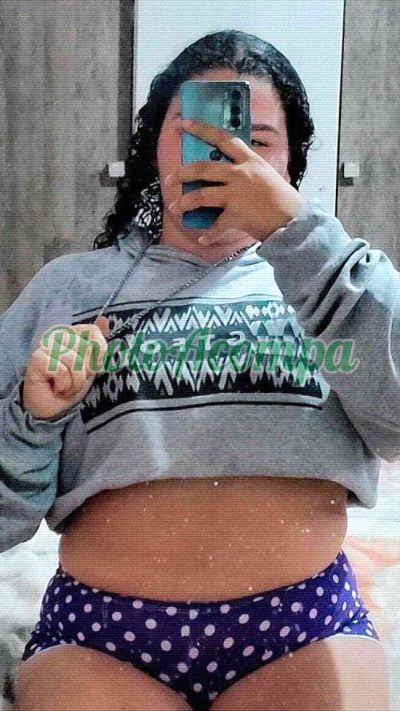 Nanda (17) 93622-2350, acompanhante em Bertioga