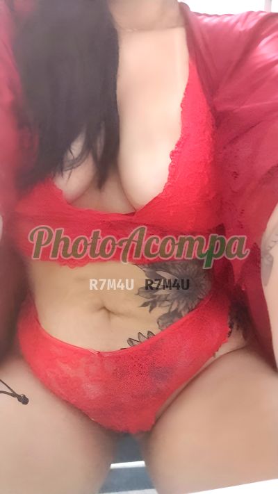 Manuzinha, mulher que faz videochamadas e sexting