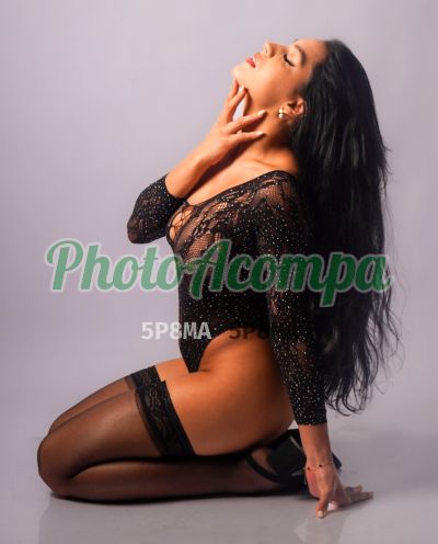 Paola, garota de programa na Vila Olímpia (SP)