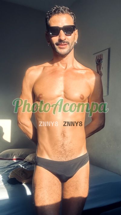 Hiago (21) 96543-3308, garoto de programa em Macaé