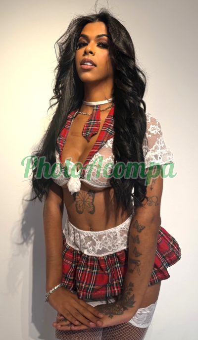 Milenna Oliveira (79) 99863-9694, transex em Aracaju