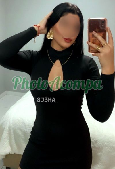 Loren Castro, garota de programa em Copacabana (RJ)