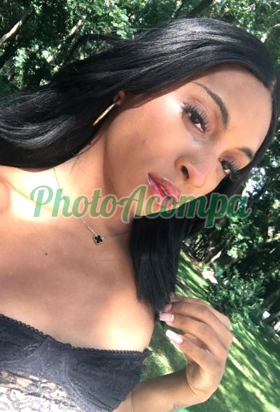 Ariely (51) 98951-1596, trans em Porto Alegre