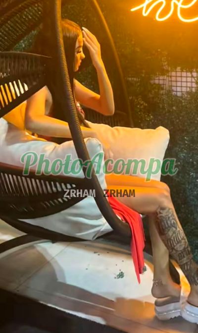 Clara Silva (13) 97816-9068, acompanhante em Santos