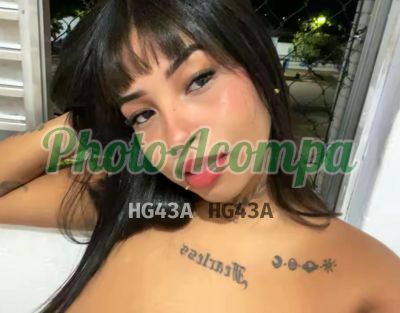 India (13) 99621-3378, escort em Santos