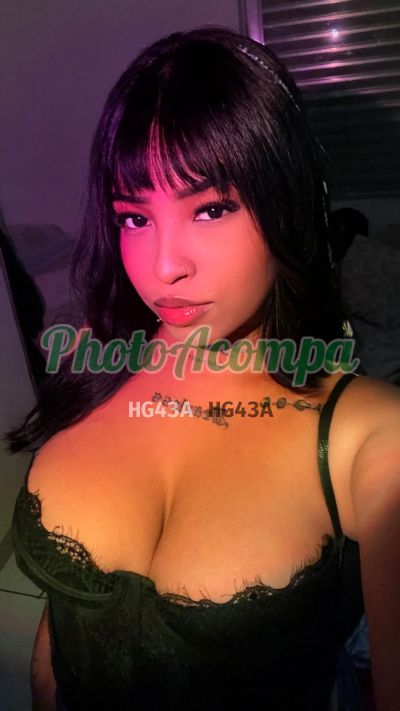 India (13) 99621-3378, escort em Santos
