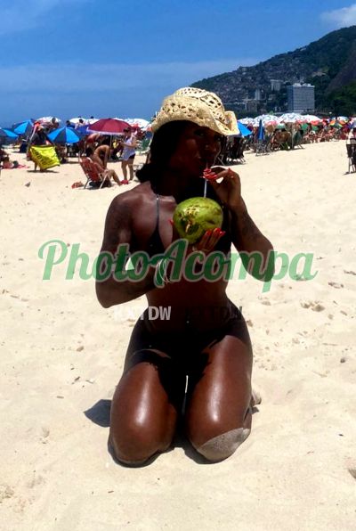 Íris, acompanhante em Copacabana (RJ)