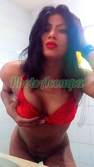 Debora Souza, transex em Santos