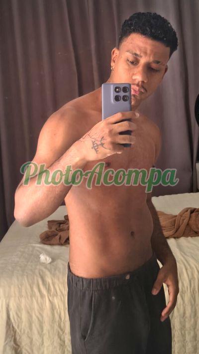 Rafael, garoto de programa em Ribeirão das Neves