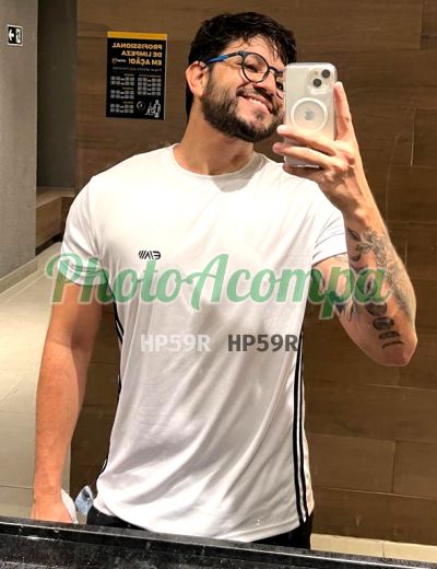 Dado, homem que faz massagens eróticas na Zona Leste (SP)