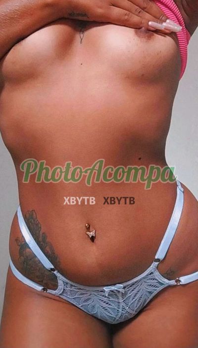 Victória, escort em Praia Grande