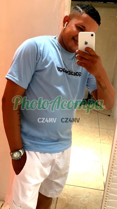 Henrique, garoto de programa em Fortaleza