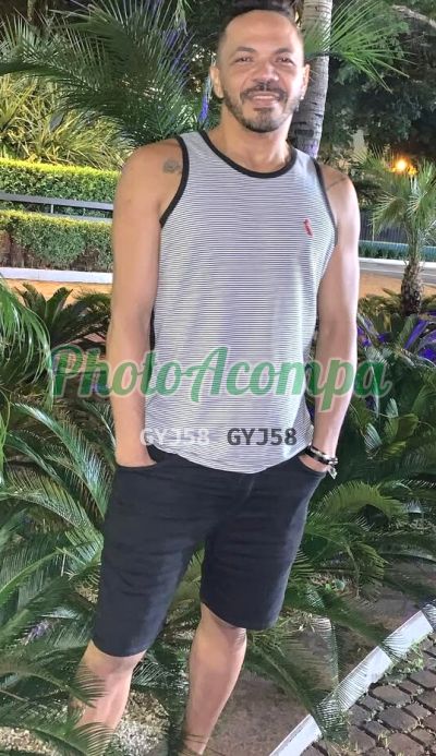 Samuel, garoto de programa na Consolação (SP)