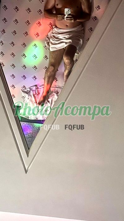 Yuri (11) 94826-4815, garoto de programa no Guarujá