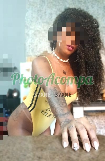 Alicinha Ferraz, travesti em Salvador