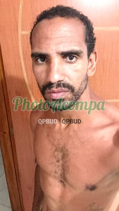 Jefferson Freitas, garoto de programa em Jacarepaguá (RJ)