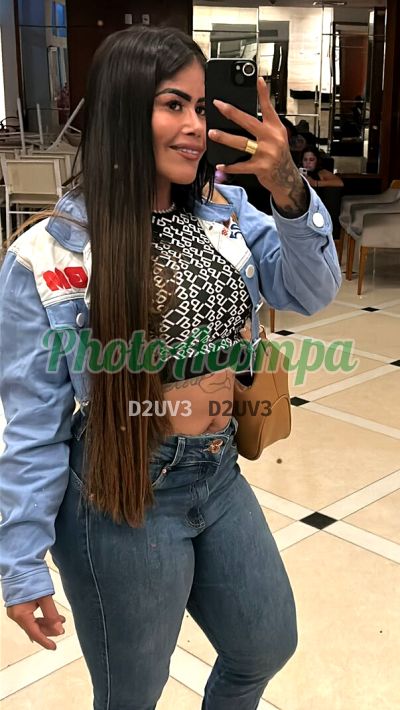 Larissa Ambrosio, transex no Rio de Janeiro