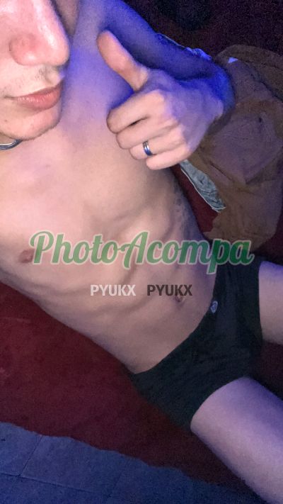 Gabriel, garoto de programa em Manaus