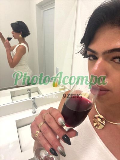 Gabrielly Allvez (13) 95546-8446, trans no Guarujá