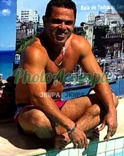Masso Cigano, homem que faz massagens eróticas em Salvador