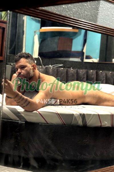 Papai Barbudo, garoto de programa em São Paulo