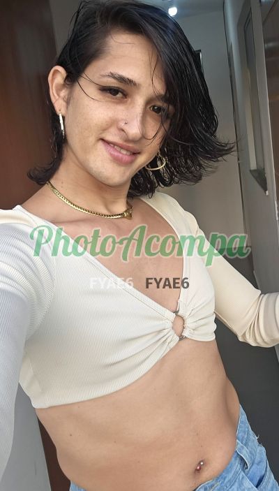 Estefany, transex no Centro (RJ)