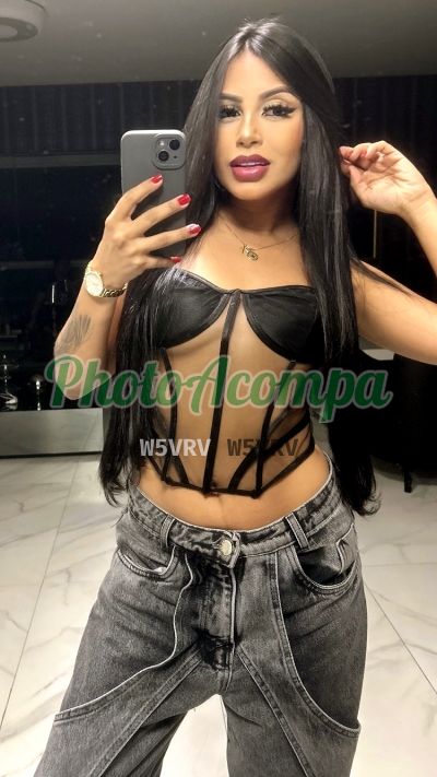 Carla (11) 95329-2207, acompanhante em Barueri