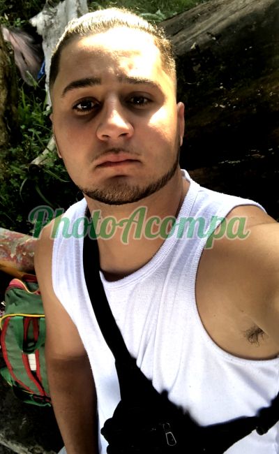 Ítalo, garoto de programa em Embu das Artes