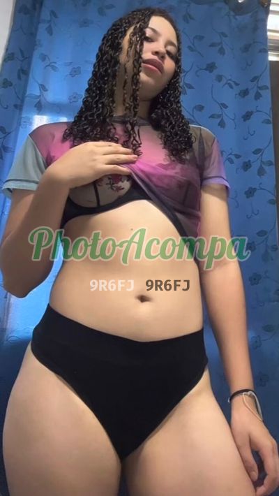 Mariam Rios, mulher que faz videochamadas e sexting