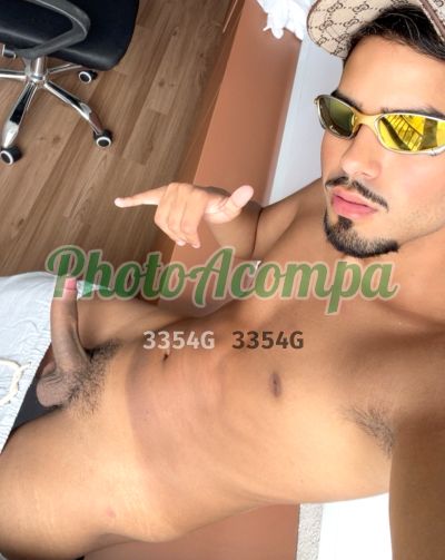 Valentim Medrado, garoto de programa em Tatuapé (SP)